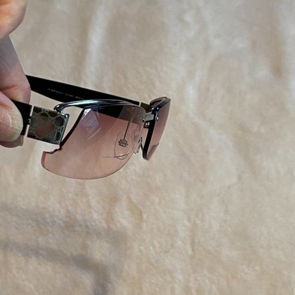 Authentic Gucci Sunglasses 100% Authentic - Picture 4 of 13